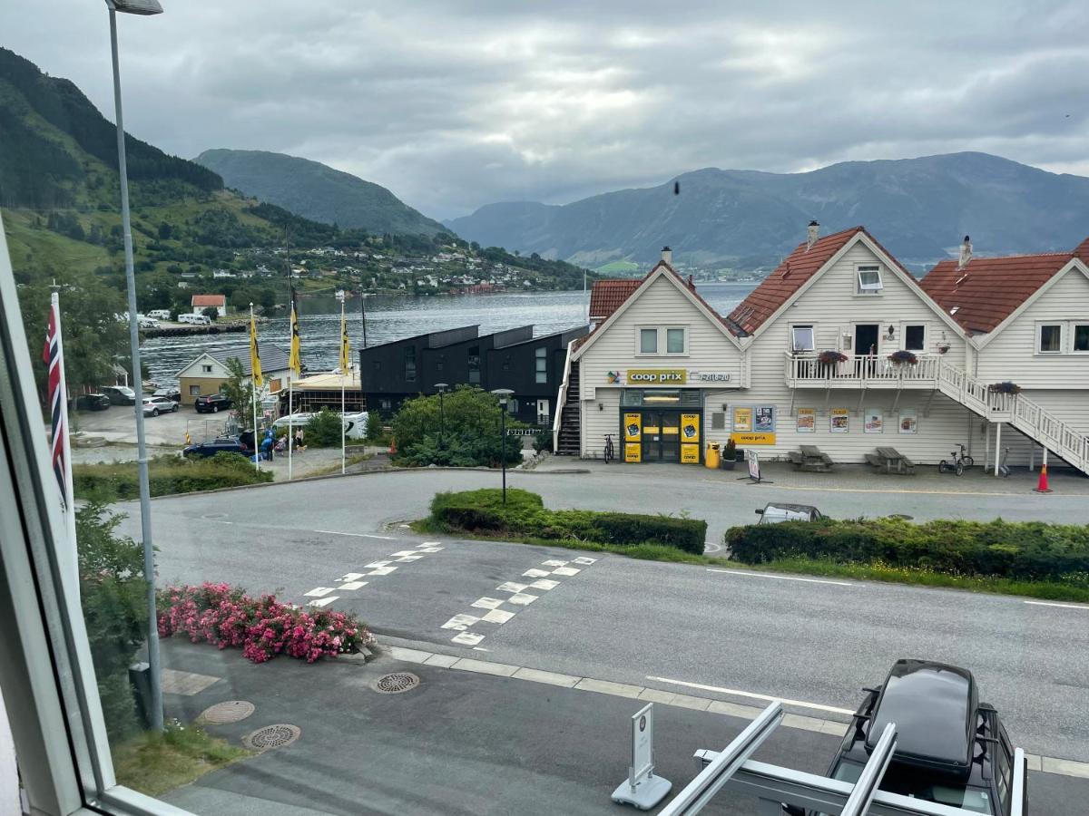 Gjoa Motell Rosendal Bagian luar foto