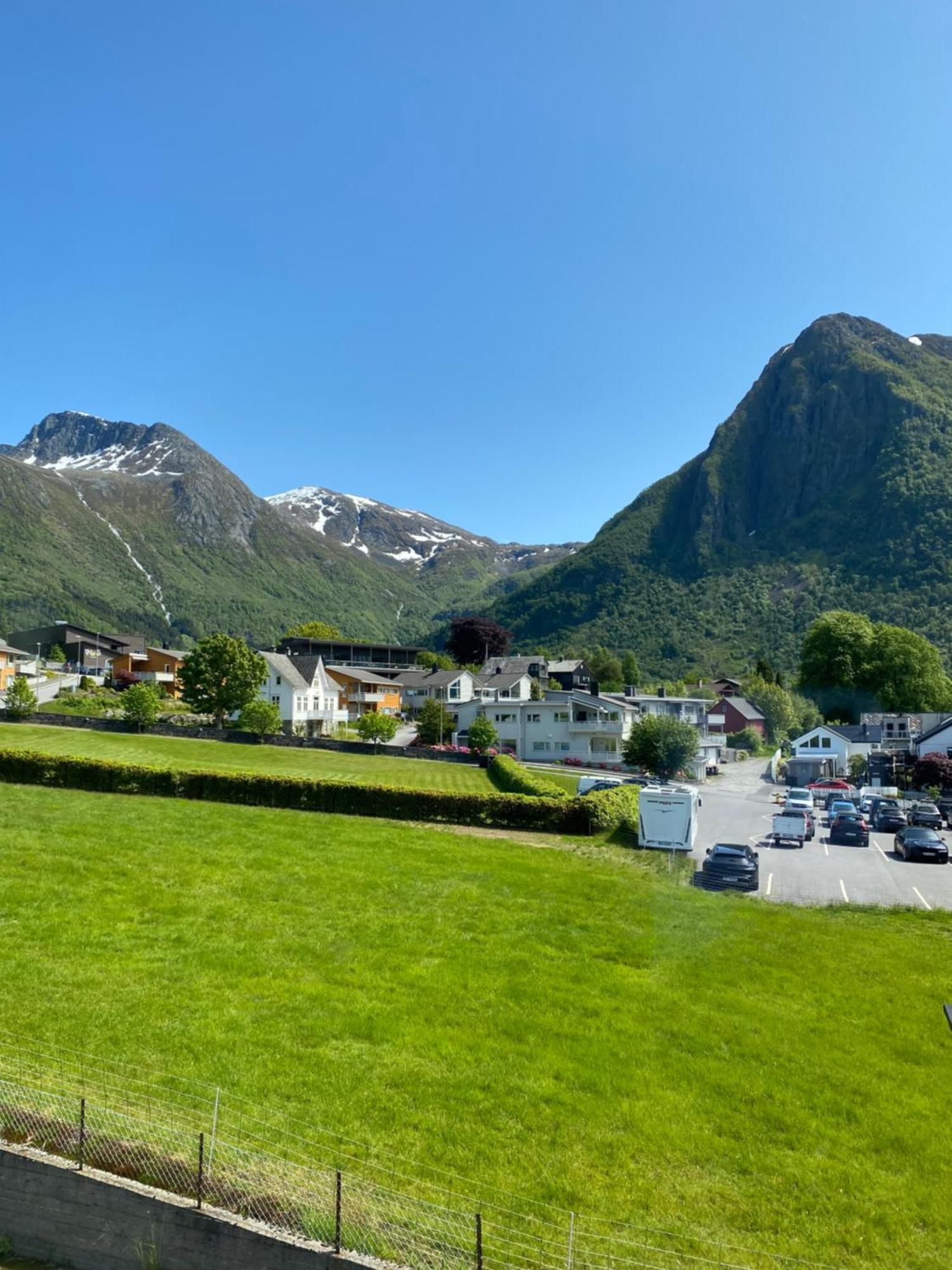 Gjoa Motell Rosendal Bagian luar foto
