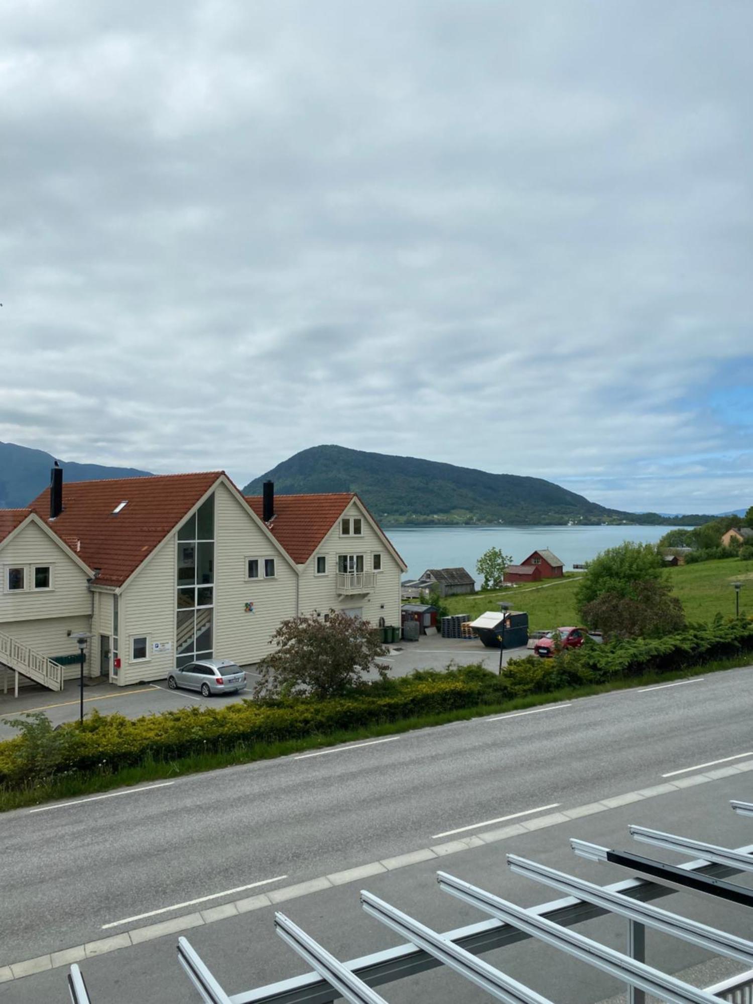 Gjoa Motell Rosendal Bagian luar foto